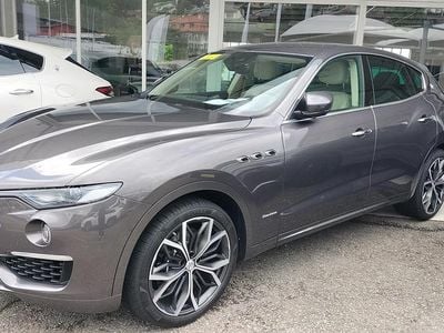 Grau Gebraucht 2018 Maserati Levante SUV | CHF 39’900 (Teuer)