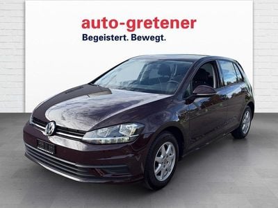 Bordeaux Gebraucht 2017 VW Golf VII Trendline Limousine | CHF 12’500 (Etwas zu teuer)