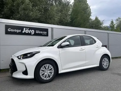 Neu (2026) Toyota Yaris Comfort 116 PS | Seltenes Fahrzeug