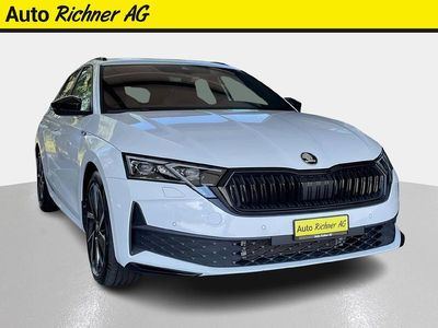 Weiss Gebraucht 2024 Skoda Octavia Selection Kombi | CHF 35’200 (Fairer Preis)