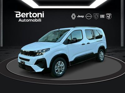 Neu Peugeot Rifter Allure 131 PS (96 kW) 2025 Van / Kleinbus