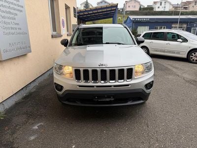 Gebraucht Jeep Compass Sport 163 PS (119 kW) 2012 SUV