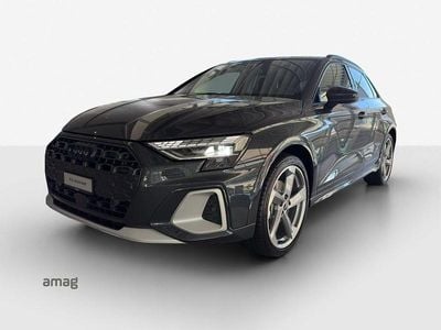 Gris manhattan métallisé Neu 2025 Audi A3 Attraction Limousine | CHF 48’140 (Fairer Preis)