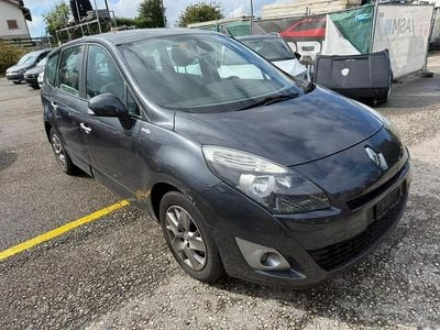 Gebraucht 2011 Renault Grand Scénic III Dynamique Van / Kleinbus | CHF 3’500 (Etwas zu teuer)