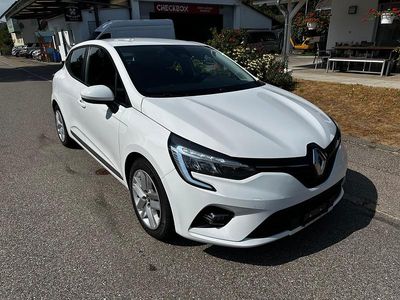 Gebraucht 2021 Renault Clio V Business | CHF 8’800 (Etwas zu teuer)