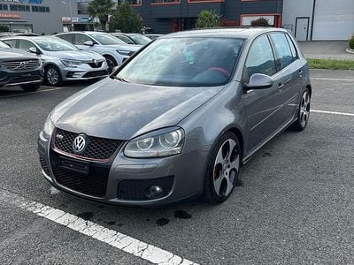 VW Golf V