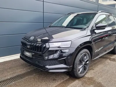 Neu (2026) Skoda Karoq SportLine 190 PS | Etwas zu teuer