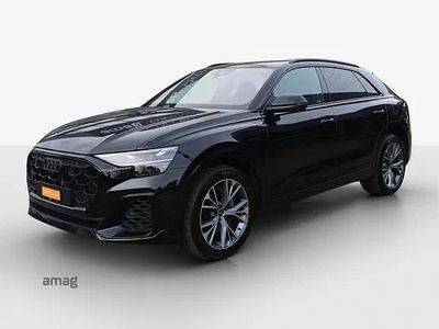Mythosschwarz metallic Gebraucht 2024 Audi Q8 Ambiente SUV | CHF 78’490 (Etwas zu teuer)