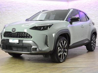 Neu 2025 Toyota Yaris Cross Premium SUV | CHF 40’900 (Etwas zu teuer)