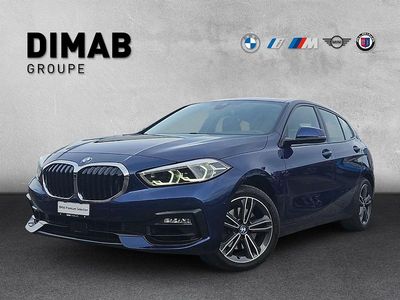Blau Gebraucht 2020 BMW 118 Sport Line Kleinwagen | CHF 19’900 (Etwas zu teuer)