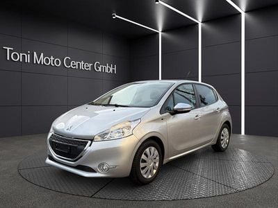 Gebraucht 2015 Peugeot 208 Style Kleinwagen | CHF 6’700 (Fairer Preis)
