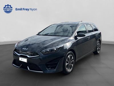 Grau Gebraucht 2024 Kia Ceed Sportswagon Style Kombi | CHF 30’900 (Teuer)