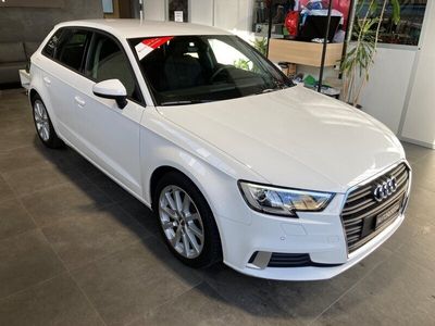 Weiss Gebraucht 2019 Audi A3 Sportback Design Kleinwagen | CHF 27’900 (Teuer)
