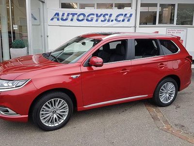 Rot Gebraucht 2018 Mitsubishi Outlander P-HEV Edition SUV | CHF 26’800