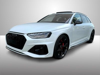 Weiss Gebraucht 2024 Audi RS4 Competition Kombi | CHF 88’999 (Etwas zu teuer)