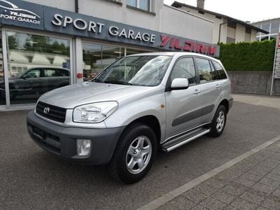 Gebraucht 2003 Toyota RAV4 Sol SUV | CHF 10’900 (Teuer)