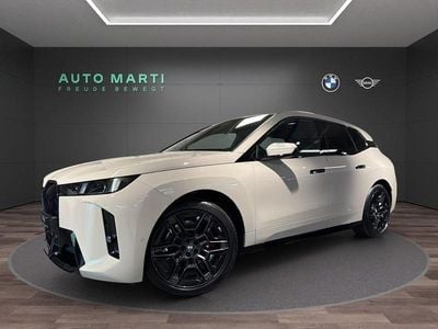 Grau metallic mét. Neu 2025 BMW iX Comfort Edition SUV | CHF 99’600 (Superpreis)