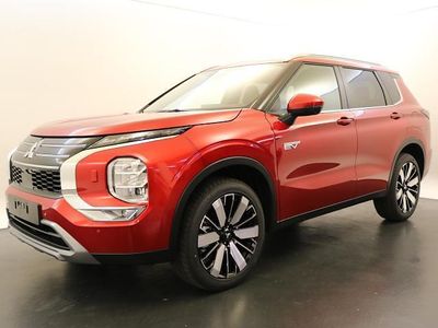Rot Neu 2025 Mitsubishi Outlander P-HEV Intense SUV | CHF 61’480 (Etwas zu teuer)