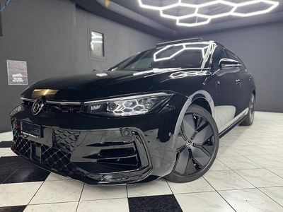 Neu VW Passat R-line 266 PS (195 kW) 2025 Schwarz Kombi