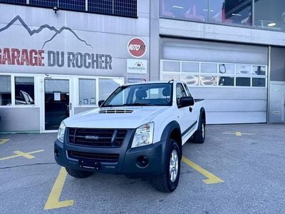 Gebraucht Isuzu D-Max 163 PS (119 kW) 2011 Weiss Abholung