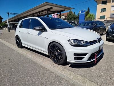 Gebraucht 2015 VW Golf VII R | CHF 22’900 (Teuer)