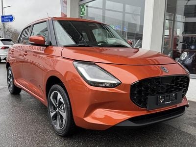Neu Suzuki Swift 82 PS (60 kW) 2025 Orange Limousine