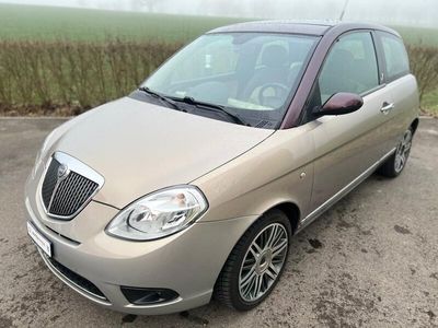 gebraucht Lancia Ypsilon 1.4 16V Oro