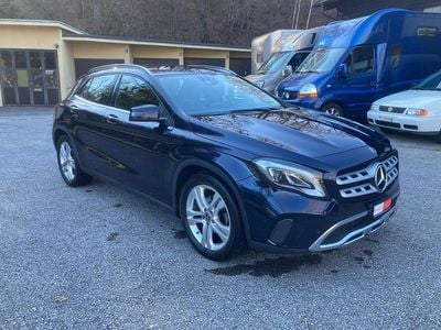 Blau Gebraucht 2018 Mercedes GLA200 SUV | CHF 18’900 (Fairer Preis)