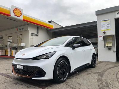 Weiss Gebraucht 2022 Cupra Born e-Boost Kleinwagen | CHF 27’900 (Fairer Preis)