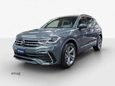 Delfingrau metallic Gebraucht 2024 VW Tiguan SUV | CHF 38’990 (Etwas zu teuer)