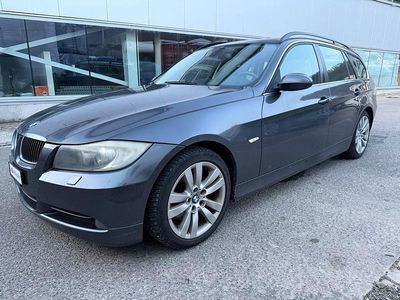 Gebraucht 2005 BMW 330 Kombi | CHF 2’500