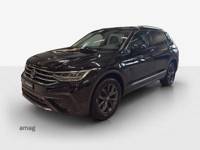 Gebraucht VW Tiguan Allspace Life 150 PS (110 kW) 2021 Deepblack perleffekt SUV
