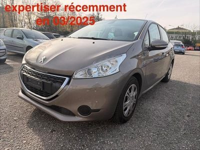 Gebraucht 2015 Peugeot 208 Access Kleinwagen | CHF 3’300 (Superpreis)