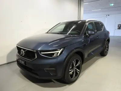 Neu (2026) Volvo XC40 Core 177 PS | Etwas zu teuer