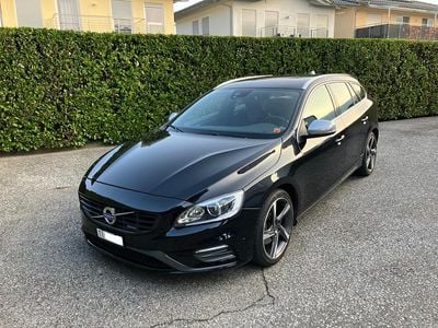 Gebraucht 2014 Volvo V60 Momentum Kombi | CHF 12’800 (Etwas zu teuer)