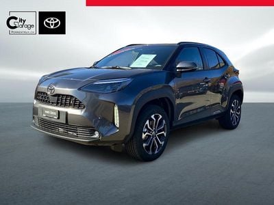 Grau Neu 2025 Toyota Yaris Cross Trend SUV | CHF 35’780 (Guter Preis)