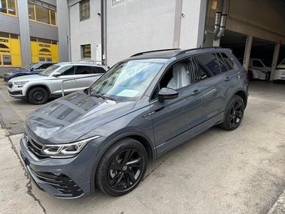 Gebraucht 2022 VW Tiguan R-line SUV | CHF 34’900 (Etwas zu teuer)