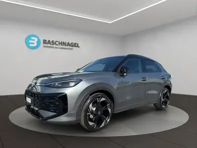 Neu (2026) VW T-Roc R-line 150 PS | Teuer