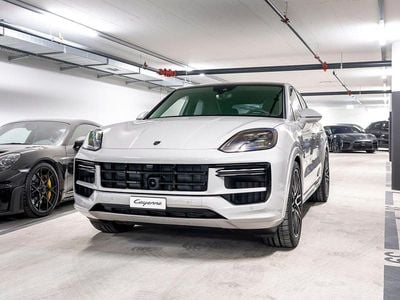 Neu 2025 Porsche Cayenne Turbo E-Hybrid SUV | CHF 228’900 (Teuer)