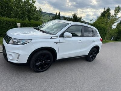 Gebraucht Suzuki Vitara 120 PS (88 kW) 2015 SUV