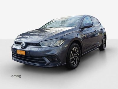 Rauchgrau metallic Gebraucht 2021 VW Polo Life Limousine | CHF 17’900 (Fairer Preis)