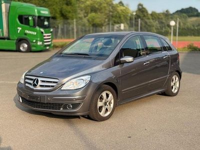 Gebraucht 2008 Mercedes 200 Kleinwagen | CHF 1’700