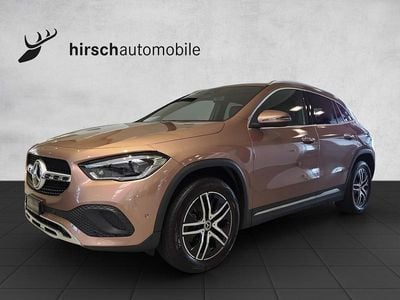 Gold Gebraucht 2022 Mercedes GLA200 Progressive SUV | CHF 34’500 (Fairer Preis)