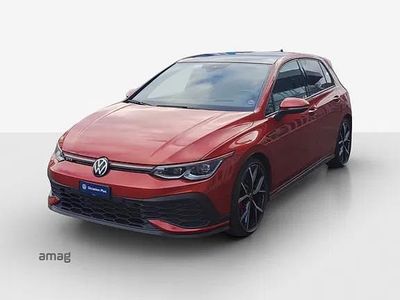 Kings red metallic Gebraucht 2021 VW Golf VIII GTI Limousine | CHF 31’490 (Guter Preis)