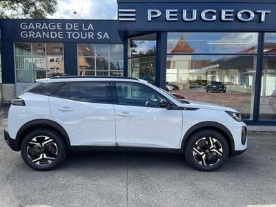 Weiss Gebraucht 2023 Peugeot e-2008 Allure SUV | CHF 32’400 (Etwas zu teuer)