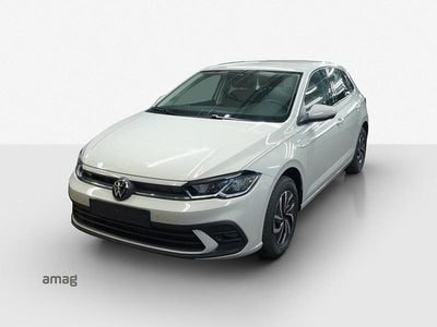 Reflexsilber metallic Gebraucht 2024 VW Polo Life Limousine | CHF 20’800 (Guter Preis)