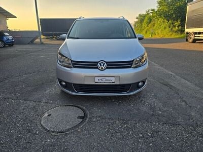 Gebraucht 2013 VW Touran Highline Van / Kleinbus | CHF 8’900 (Etwas zu teuer)