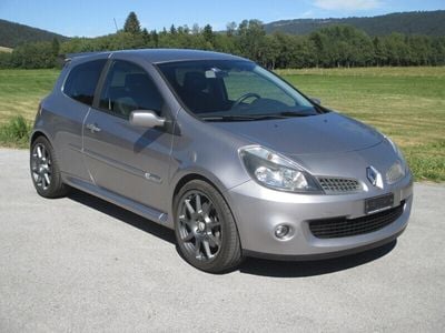 Gebraucht Renault Clio II 197 PS (144 kW) 2006 Kleinwagen