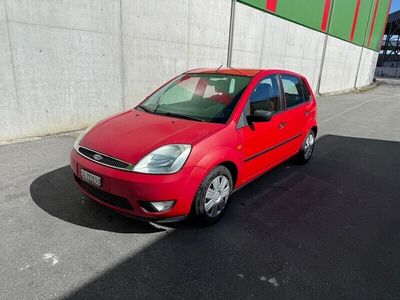 Gebraucht 2005 Ford Fiesta Trend Kleinwagen | CHF 2’999
