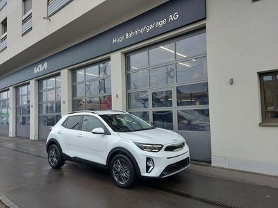Neu Kia Stonic 100 PS (73 kW) 2025 Weiss SUV
